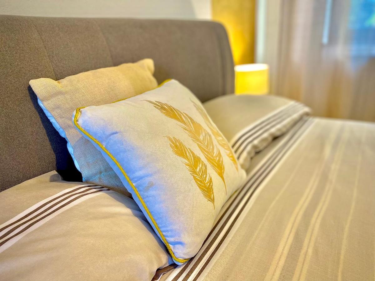 Golden Suite Marta Malpensa Milano-Laghi Busto Arsizio Eksteriør bilde
